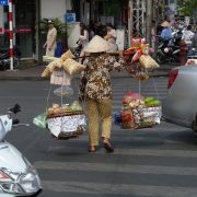 1. Viata Din Saigon