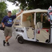 08. Cu Tuk Tuk Ul De Budapesta