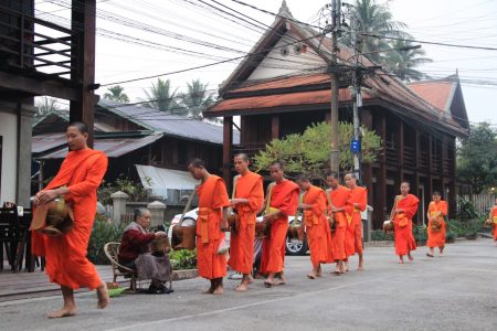08. Alms ceremony in Luang Prabang