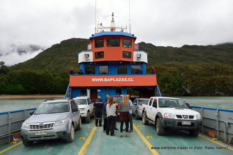 15. Ferry Puerto Yungay Rio Blanco