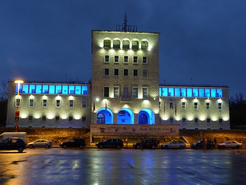 . Universitatea Din Tirana