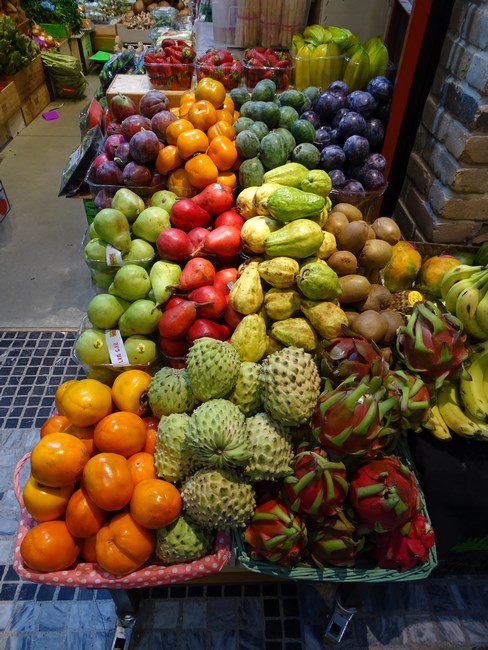 . Fructe In Piata In Tel Aviv