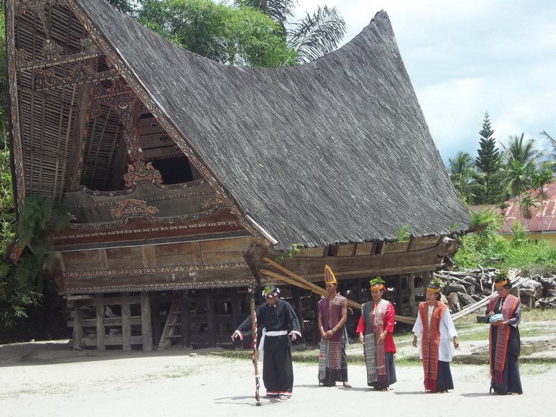 . Ceremonii Sumatra Batak