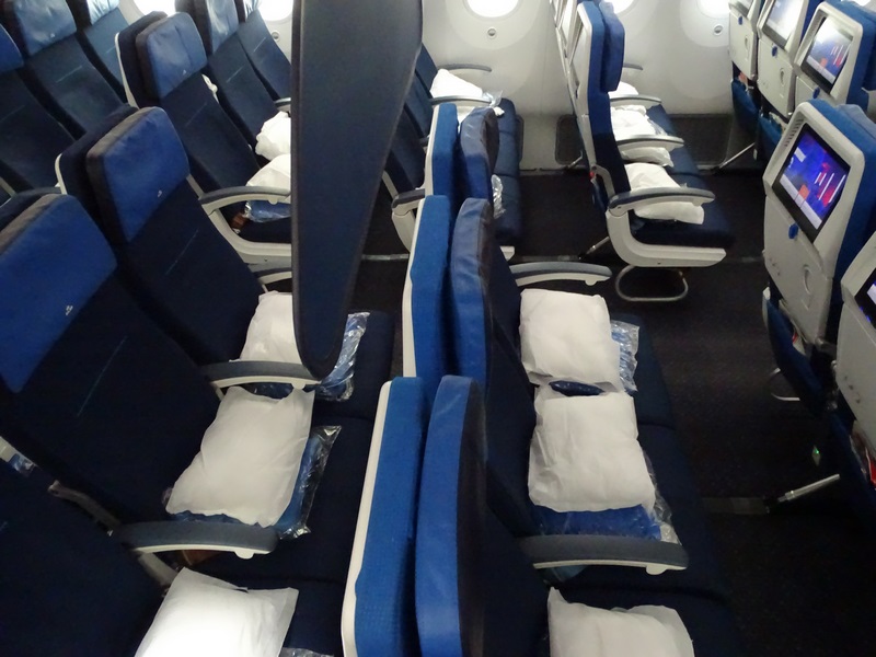 KLM Comfort Economy Dreamliner