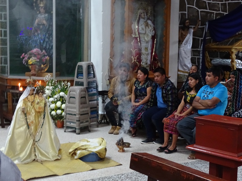 Ceremonie Maya Catolica