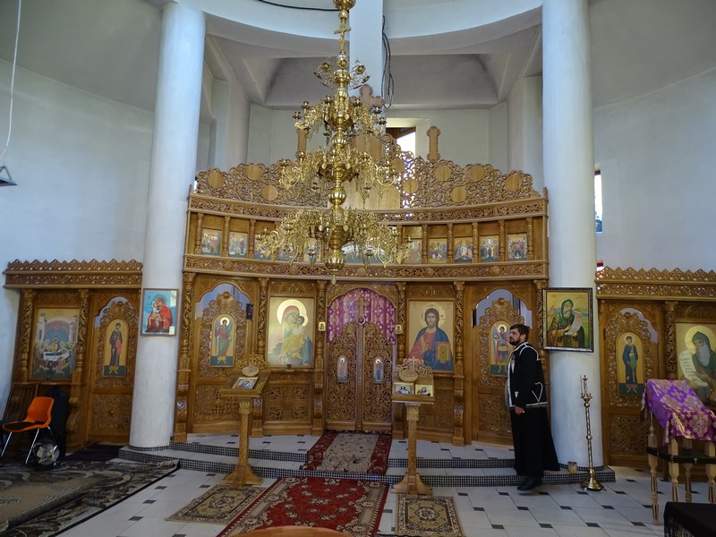 Altar Biserica Romaneasca