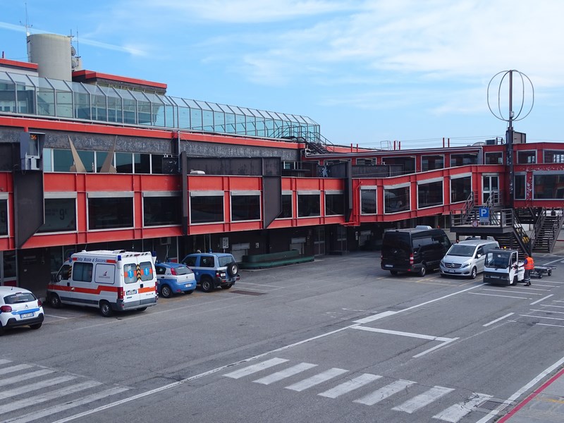 Aeroportul Genova