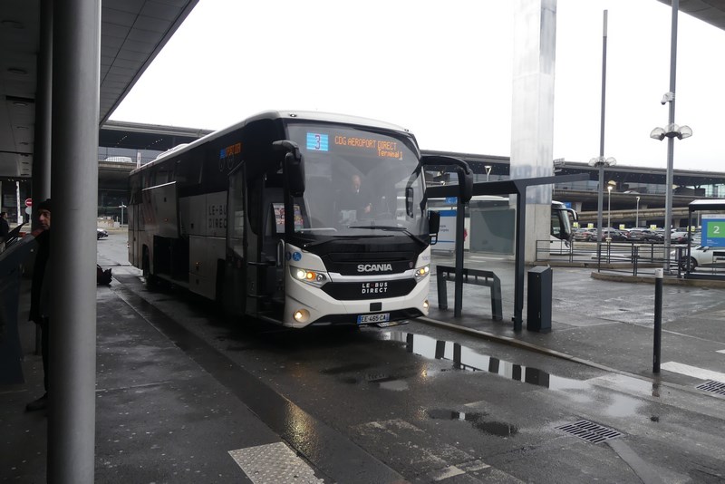 Bus stop CDG