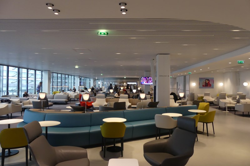 Paris CDG lounge