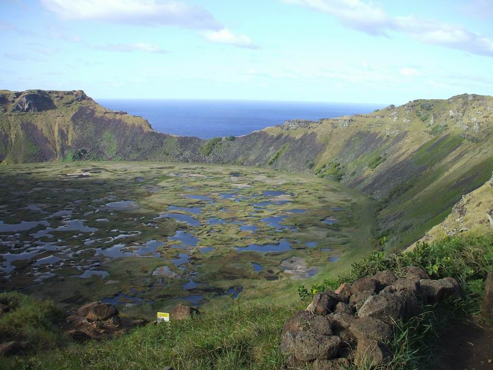 Lac vulcanic Insula Pastelui