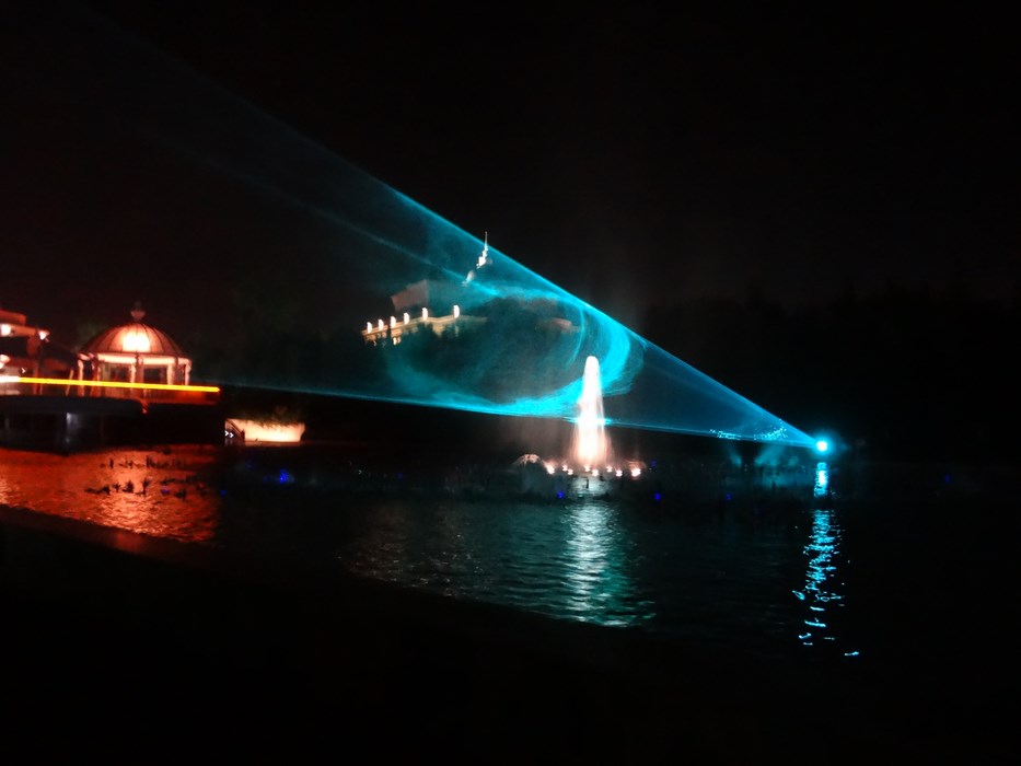 Water and light show Mardan Palace