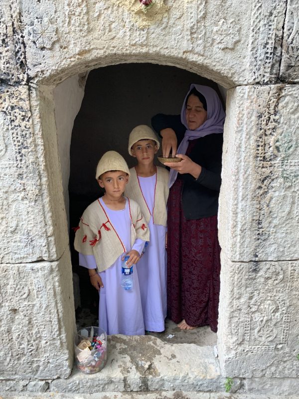 Botez la Yazidi