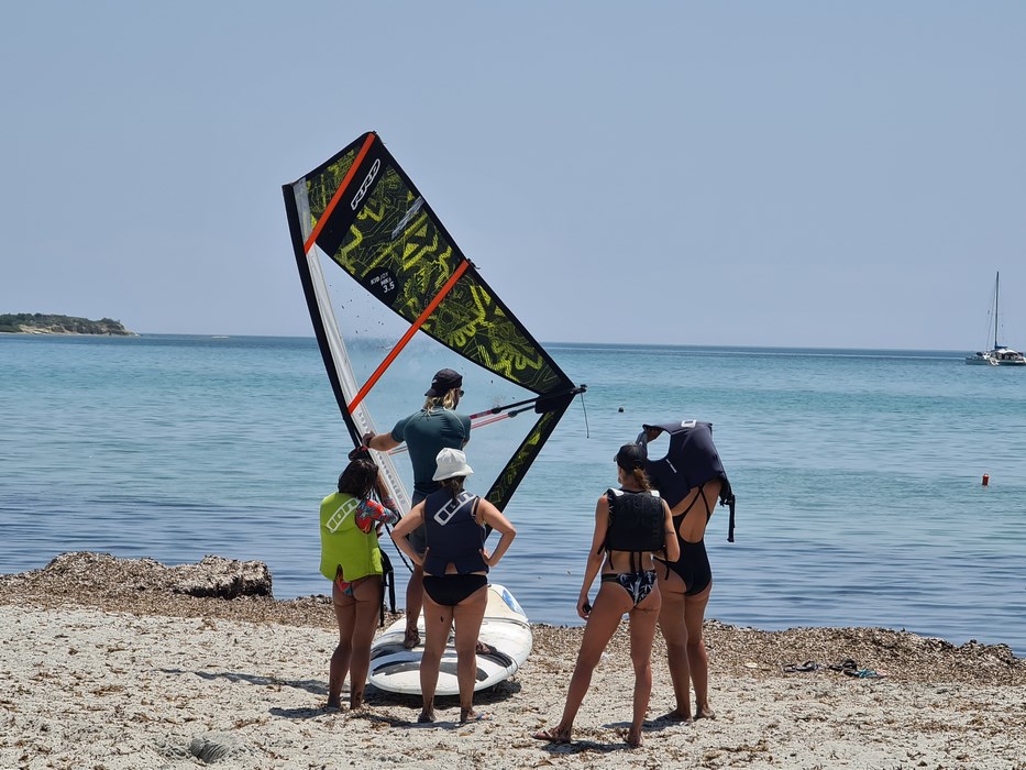 Scoala kite in Limnos