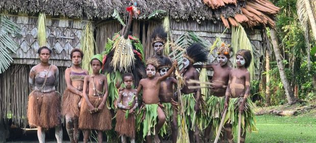 Traditii Papua Noua Guinee