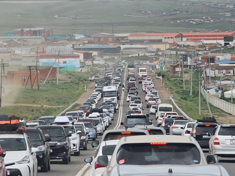 Mongolia traffic jam