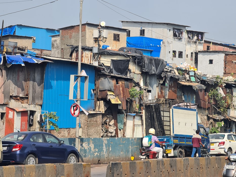 Dharavi slum Mumbai