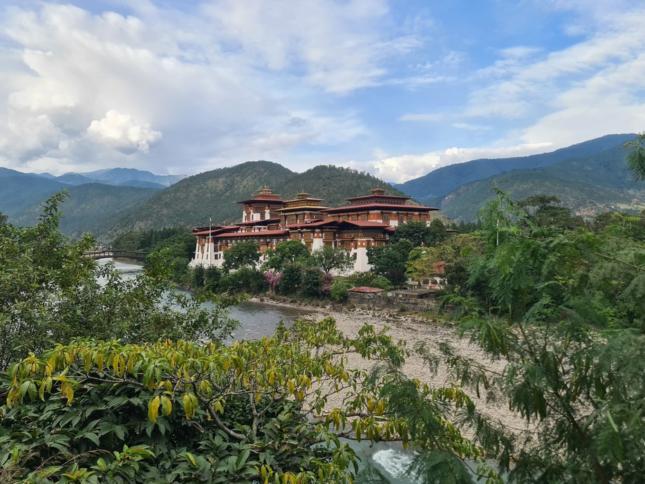 Punakha dzong panorama