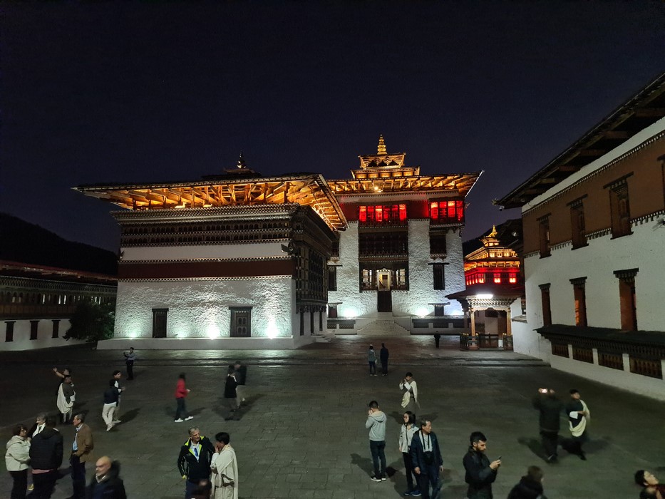 Thimphu dzong noaptea