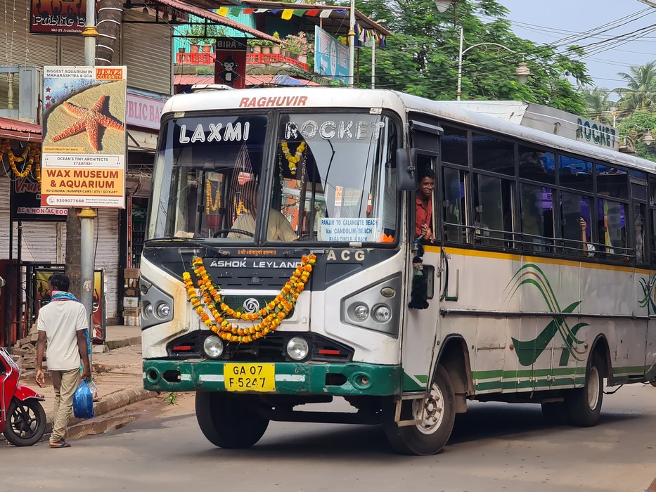 Autobuz Goa